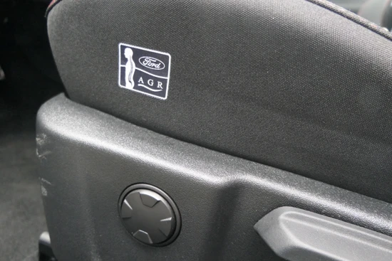 Ford Focus Wagon 1.0 EcoBoost Hybrid ST Line X | Panoramadak | Winterpack | Elektrische Achterklep | BLIS | Head-Up Display