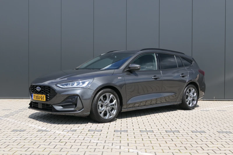 Ford Focus Wagon 1.0 EcoBoost Hybrid ST Line | Groot Navigatie | Camera | Winterpack | Sync 4 | CarPlay/Android Auto