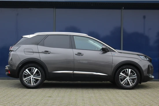 Peugeot 3008 1.6 HYbrid 225PK Allure | CAM | Keyless | LED | AppleCarPlay | Dode hoek det. |