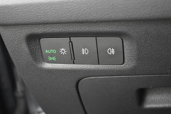 Škoda Octavia Combi 1.4 TSI iV PHEV Style 204pk | Head up display | Adaptief cruise control | Navigatie | Elektrische stoelen met geheugen | K