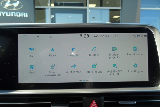 Hyundai IONIQ 6 Connect 77 kWh | STOELVERWARMING | HEAD-UP-DISPLAY | ADAPTIVE CRUISE CONTROL