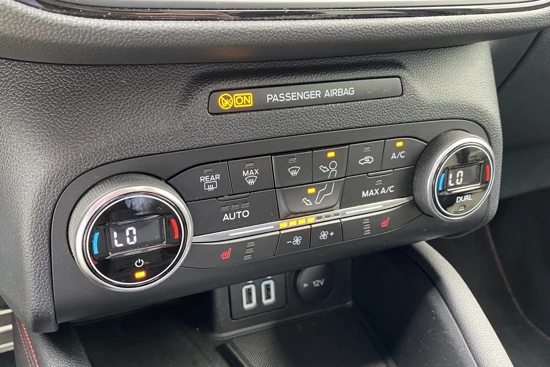 Ford Kuga 2.5 PHEV 225pk ST-Line | Panoramadak | Adaptive cruise controle | Camera | Dodehoekdetectie | LED | Keyless entry | Elektrische