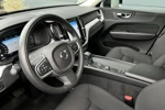 Volvo XC60 2.0 T5 Momentum | HUD | Pilot Assist | BLIS | Standkachel