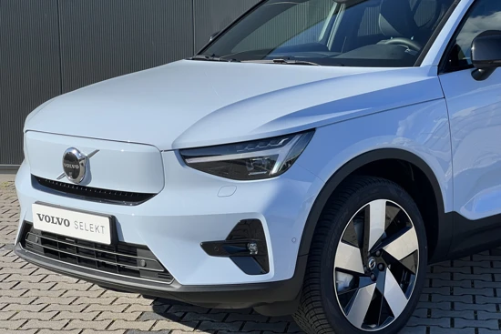 Volvo C40 Extended Range Ultimate | Direct Leverbaar | Van €65.960 naar €61.940 | Panorama Dak | LED Matrix Koplampen | 20 Inch | Harman/K