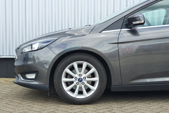 Ford Focus Wagon 1.0 Titanium | Winter Pack | Cruise Control | Navigatie | Parkeersensoren