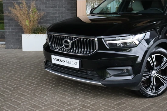 Volvo XC40 T5 Recharge Inscription | Parkeercamera | BLIS Dode Hoek Detectie | 19 inch | Lederen bekleding | Zitting verlenging voorstoelen