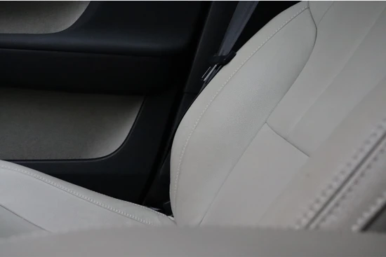 Volvo XC40 T5 Recharge Inscription | Parkeercamera | BLIS Dode Hoek Detectie | 19 inch | Lederen bekleding | Zitting verlenging voorstoelen