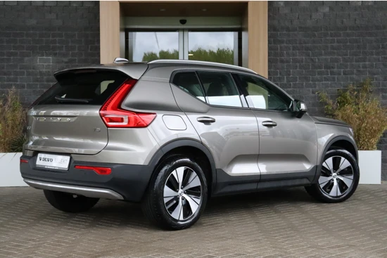 Volvo XC40 T5 Recharge Inscription | Trekhaak | Adaptieve Cruise Control | Pilot Assist | BLIS Dode Hoek Detectie | Parkeercamera | Parkeer