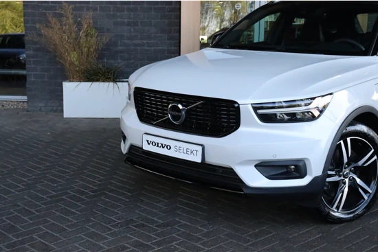 Volvo XC40 T5 Recharge R-Design | Elektrische bestuurdersstoel met geheugen | Stoel en Stuurwielverwarming | Adaptieve Cruise Control | Pil