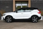 Volvo XC40 T5 Recharge R-Design | Trekhaak | Elektrische bestuurdersstoel met geheugen | Stoel en Stuurwielverwarming | Adaptieve Cruise Co