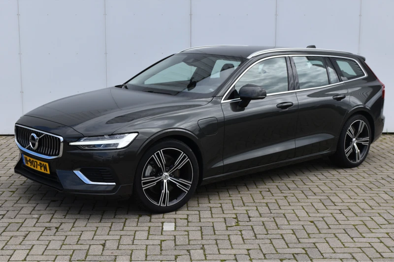 Volvo V60 T6 Twin Engine AWD Inscription #19'' #Leder #ChiqueAuto!!