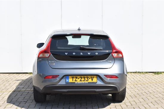 Volvo V40 T2 Polar+ #Stoelverw. #LED #DealerOnderhouden!