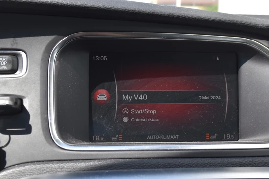 Volvo V40 T2 Polar+ #Stoelverw. #LED #DealerOnderhouden!