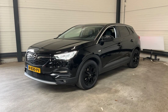 Opel Grandland X 1.2 Turbo Innovation | Automaat | 18 inch | Led | Climate Control | Navigatie | Cruise Control | AGR Stoelen | Dealer Onderhoude