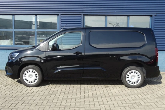 Opel Combo 1.5 CDTI 130 pk L2-H1 Edition | Airco | Carplay | Park Assist | Betimmering | Trekhaak voorbereiding |