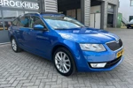 Škoda Octavia Combi 1.0 TSI 110 pk Ambition Business| Trekhaak | Navigatie | Elektrisch glazen panorama-dak | Parkeersensoren |