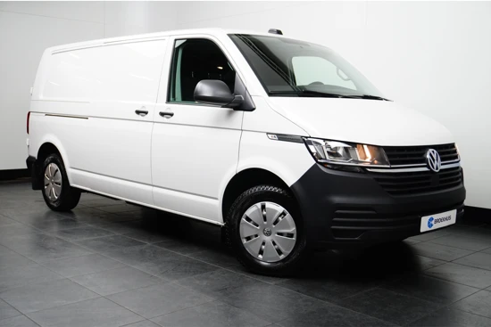 Volkswagen Transporter L2 | 150 pk DSG | Trekhaak | Multistuur | Stoelvwerwarming | Navi By App | EU6