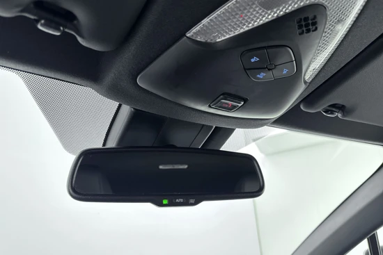 Toyota C-HR 2.0 Hybrid Executive | Camera | Stoel/stuurverw. | Cruise control | FULL LED | PDC V+A |
