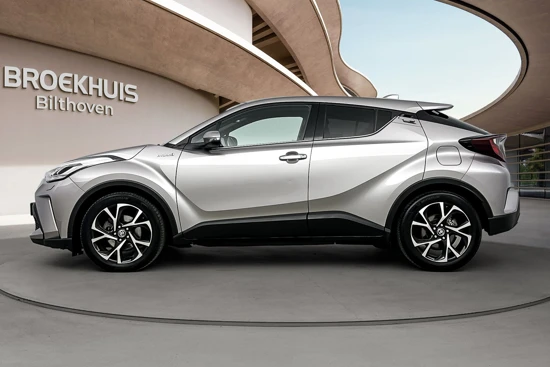 Toyota C-HR 2.0 Hybrid Executive | Camera | Stoel/stuurverw. | Cruise control | FULL LED | PDC V+A |