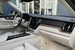 Volvo XC60 2.0 T5 Inscription | Navigatie | Panoramadak | Elektrische Achterklep | Adaptive Cruise | Trekhaak|
