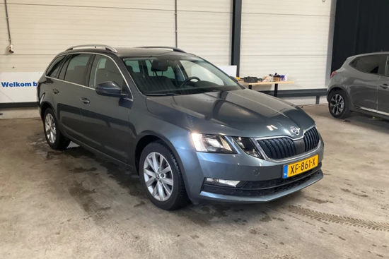 Škoda Octavia Combi 1.0 TSI 115 pk Greentech Ambition Business | Navigatie | Cruise Control | Regensensor |