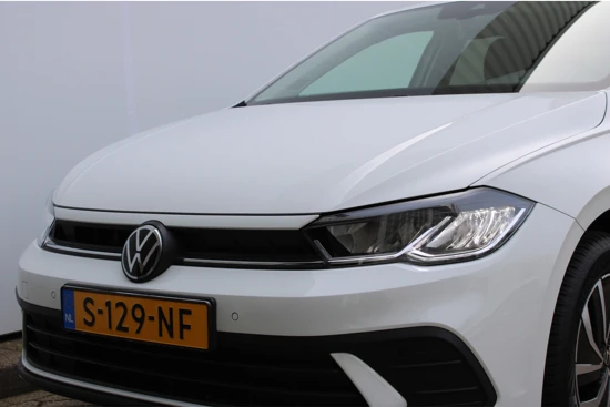 Volkswagen Polo Life Business 1.0 TSI 95 pk DSG | Camera | PDC v+a | Apple Carplay | Stoelverwarming | 15"Lmv | LED