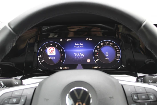 Volkswagen Golf Life 1.0 TSI 110 pk | Navigatie | PDC v+a | Cruise Control Adaptief | LED | 16"Lmv