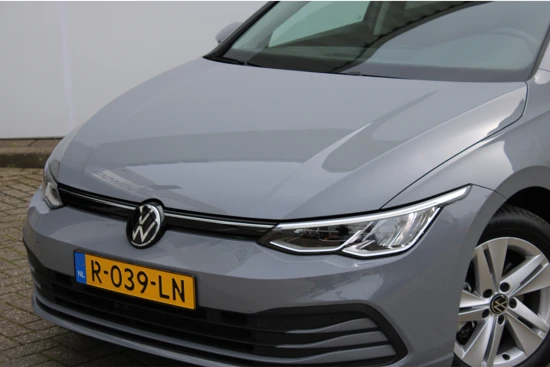 Volkswagen Golf Life 1.0 TSI 110 pk | Navigatie | PDC v+a | Cruise Control Adaptief | LED | 16"Lmv