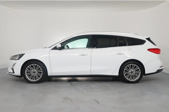 Ford FOCUS Wagon 1.0 EcoBoost Titanium Business | 1e Eigenaar! | LED | Winterpack | AGR | Trekhaak | Navi | Clima | Parkeersensoren | keyless | C