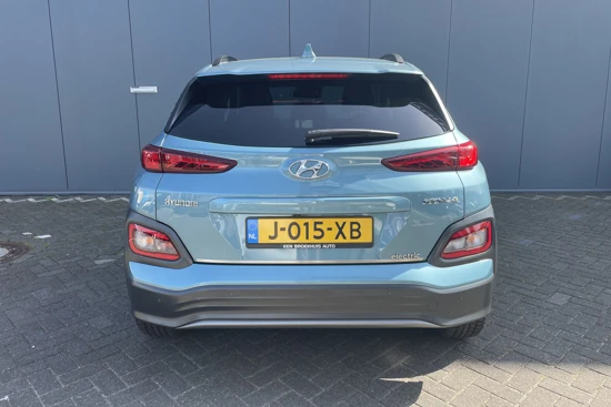 Hyundai KONA EV Premium Sky 204pk 64 kWh | Leder | Schuifdak | Stoelventilatie | Trekhaak | Adaptive cruise controle | Camera