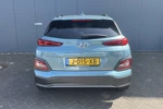 Hyundai KONA EV Premium Sky 204pk 64 kWh | Leder | Schuifdak | Stoelventilatie | Trekhaak | Adaptive cruise controle | Camera