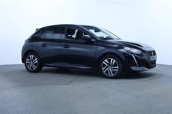 Peugeot 208 1.2 100PK Allure | Camera | Leder/Stof | Airco | LED | Parkeersensoren | Bluetooth | DAB | Apple/Android Carplay | 16" Lichtmeta