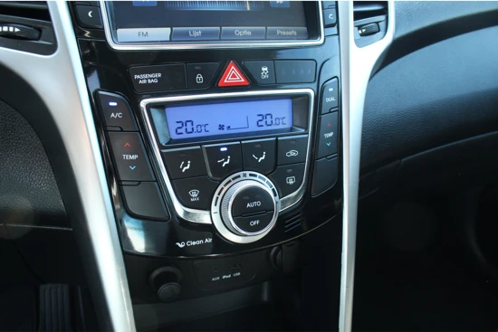 Hyundai i30 1.6 GDI i-Motion Plus | Achteruitrijcamera | Cruise control | Clima tronic |