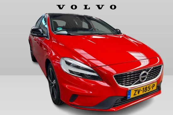 Volvo V40 T3 R-Design #Röd #Camera #DAB+ #VolvoSelekt #HarmanKardon