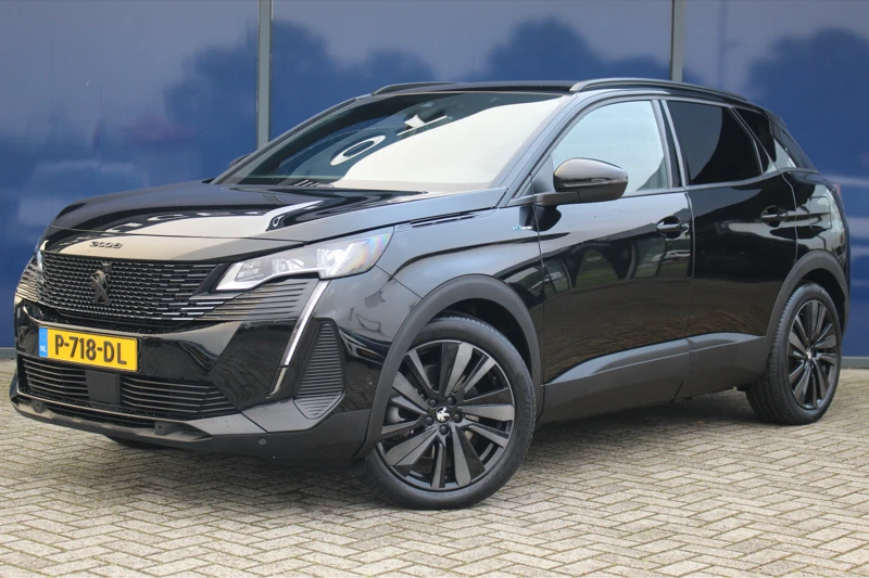 Peugeot 3008 1.6 HYbrid 225 GT Pack Business | Focal | Adaptive Cruise | Massage st. |