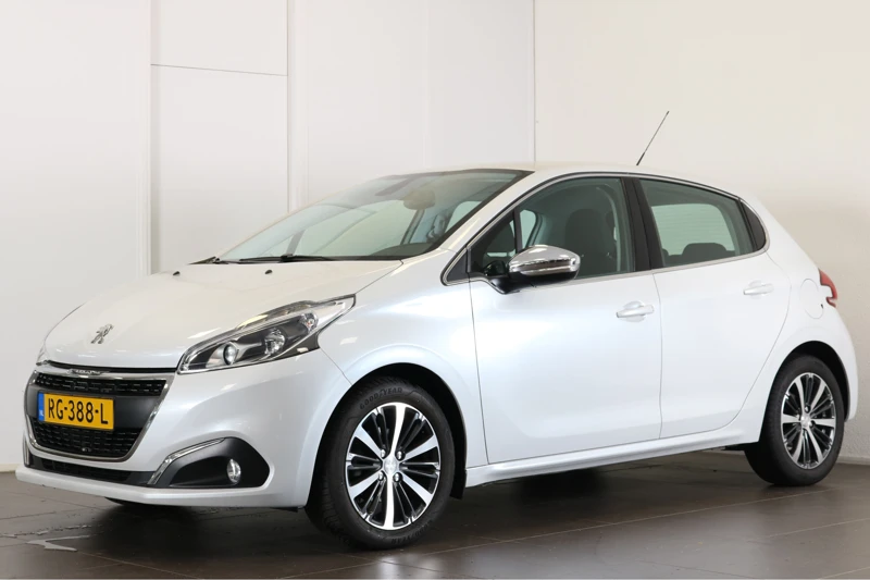 Peugeot 208 1.2 PureTech 110PK Allure