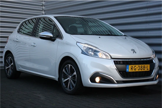 Peugeot 208 1.2 PURETECH 110PK 5-DRS ALLURE