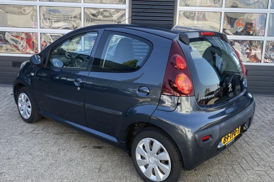 Peugeot 107 1.0 Active AUTOMAAT! | AIRCO | ELEK. RAMEN |