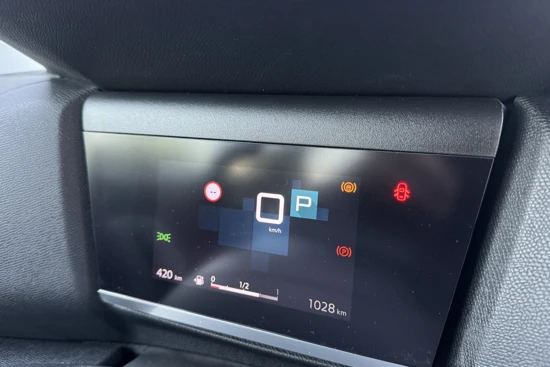 Citroën C4 1.2 Puretech Feel 130PK Automaat | PDC achter | Camera | Cruise Control | Climate | Carplay