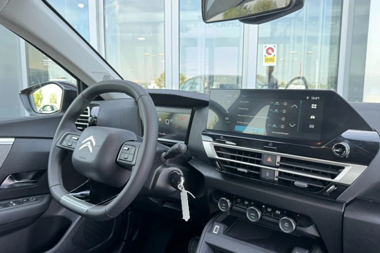 Citroën C4 1.2 Puretech Feel 130PK Automaat | PDC achter | Camera | Cruise Control | Climate | Carplay