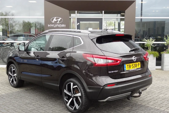 Nissan QASHQAI 1.6 Tekna + | TREKHAAK | PANORAMADAK | 360 GRADEN CAMERA | VOORRUITVERWARMING