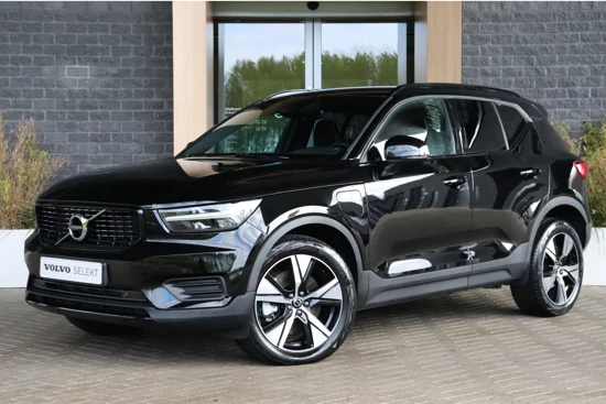 Volvo XC40 T4 Recharge R-Design | Stoel en Stuurwielverwarming | Parkeercamera | Parkeersensoren voor+achter | Keyless Drive | Elektrisch b