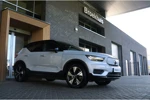 Volvo XC40 Recharge Plus | Adaptieve Cruise Control | Stoel en Stuurwielverwarming | All Season Banden | Microtech bekleding wit stiksel en