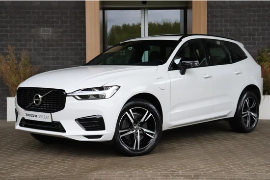 Volvo XC60 T8 AWD Recharge R-Design | Trekhaak | Stoel en Stuurwielverwarming | Schuifdak | Parkeercamera | Parkeersensoren voor+achter | K