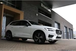 Volvo XC60 T8 AWD Recharge R-Design | Trekhaak | Stoel en Stuurwielverwarming | Schuifdak | Parkeercamera | Parkeersensoren voor+achter | K