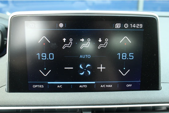 Peugeot 3008 SUV Active automaat | Navigatie | Carplay | Cruise & Climate C. | PDC | Camera