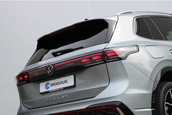 Volkswagen Tiguan 1.5 eTSI 150PK DSG Aut. R-Line Business | Nieuw Model | 20'' LMV | Dodehoek Detectie | ACC | Stoel en Stuurverwarming | Camera