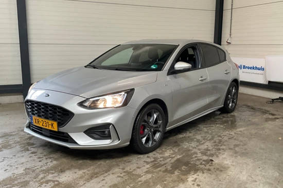 Ford Focus 1.5 EcoBoost 182pk ST Line | Adaptive Cruise | Winter Pakket | B&O | Camera | Keyless | Clima | Orig. NL |