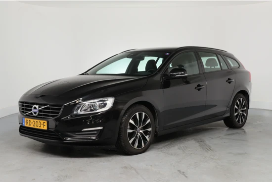 Volvo V60 1.5 T3 Polar+ Dynamic | Dealer Onderhouden! | Xenon | Leder | Navi | Clima | Stoelverwarming | Parkeersensoren | Lichtmetalen Ve