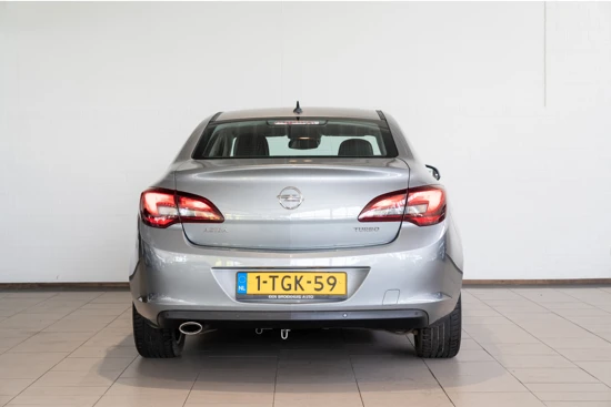 Opel Astra 1.4 Turbo 140PK Cosmo | Parkeersensoren | Navigatie | Climate Controle | Cruise Controle |